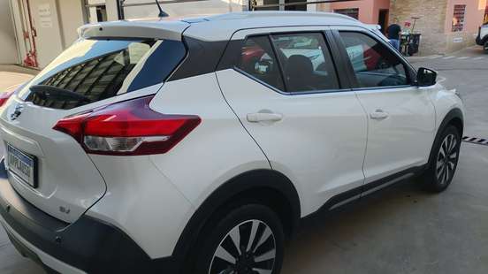 NISSAN-KICKS-2020