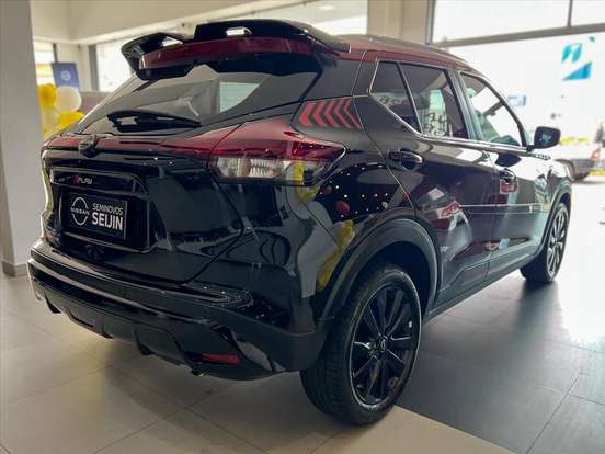 NISSAN-KICKS-2023