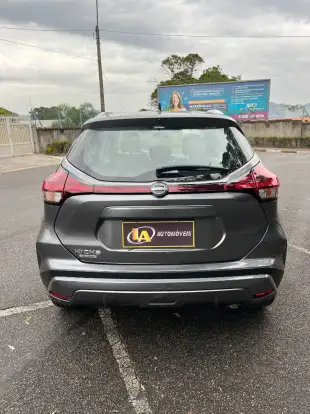 NISSAN-KICKS PLAY-2025