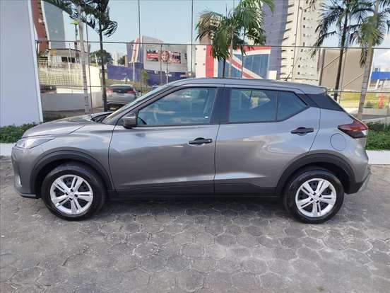 NISSAN-KICKS PLAY-2025