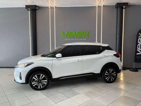 NISSAN-KICKS PLAY-2025