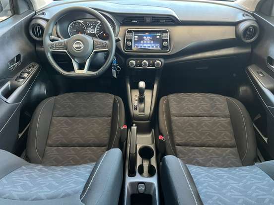 NISSAN-KICKS PLAY-2025