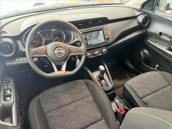 NISSAN-KICKS PLAY-2025