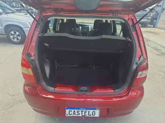 NISSAN-LIVINA-2011