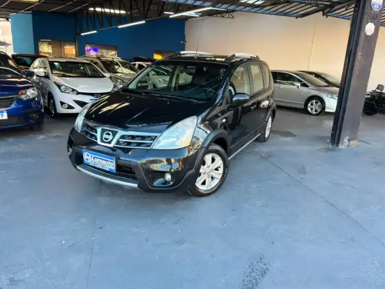 NISSAN-LIVINA-2012