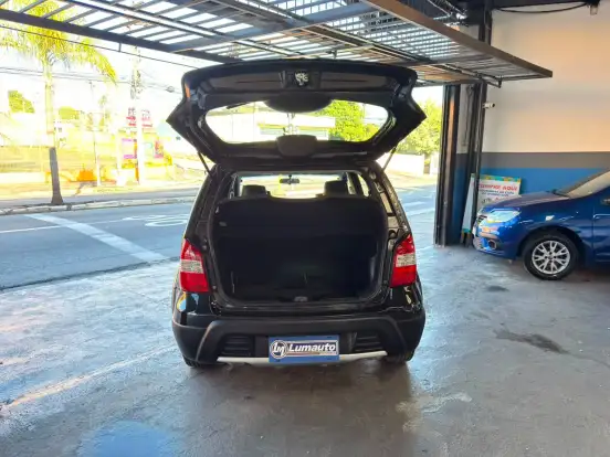 NISSAN-LIVINA-1.8 SL X-GEAR 16V FLEX 4P AUTOMÁTICO NISSAN-LIVINA-2012