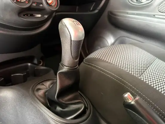 NISSAN-MARCH-1.6 SV 16V FLEXSTART 4P MANUAL NISSAN-MARCH-2019