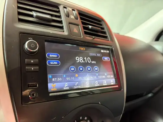 NISSAN-MARCH-2019