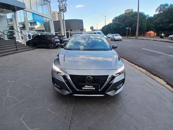 NISSAN-SENTRA-2023