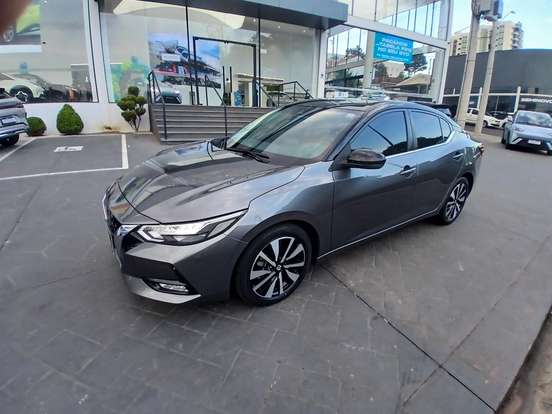 NISSAN-SENTRA-2023