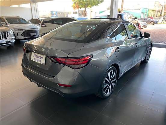 NISSAN-SENTRA-2023