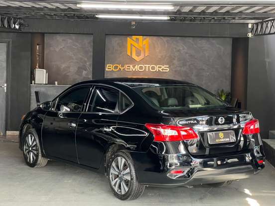 NISSAN-SENTRA-2019