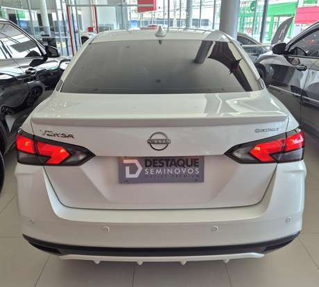 NISSAN-VERSA-2025