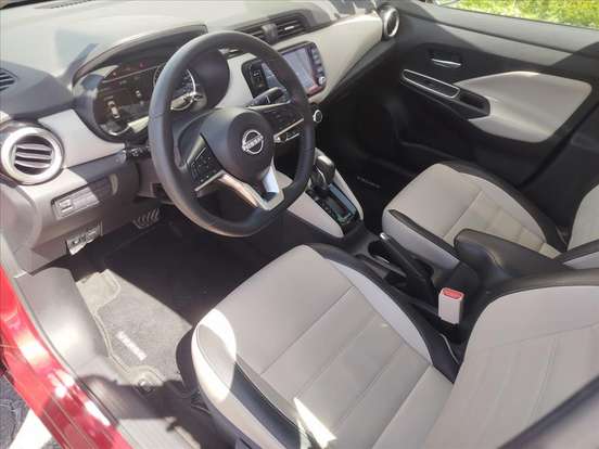 NISSAN-VERSA-2023