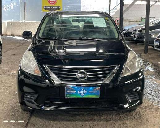 NISSAN-VERSA-2014