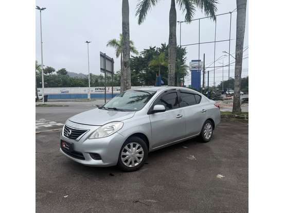 NISSAN-VERSA-1.6 16V FLEX SV 4P MANUAL NISSAN-VERSA-2013