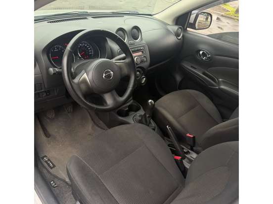 NISSAN-VERSA-2013