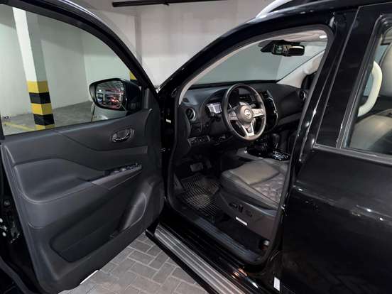 NISSAN-FRONTIER-2024