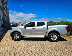 NISSAN FRONTIER 2.3 16V TURBO DIESEL SE CD 4X4 AUTOMÁTICO NISSAN FRONTIER 2.3 16V TURBO DIESEL SE CD 4X4 AUTOMÁTICO