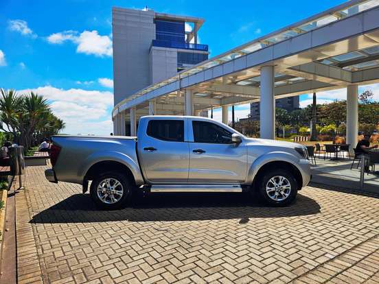 NISSAN-FRONTIER-2022