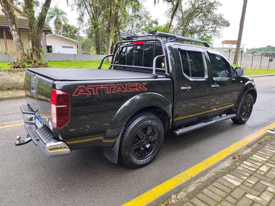 NISSAN-FRONTIER-2013