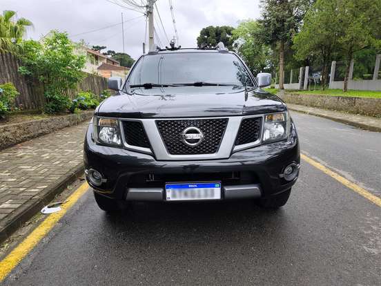 NISSAN-FRONTIER-2.5 SV ATTACK 4X4 CD TURBO ELETRONIC DIESEL 4P MANUAL NISSAN-FRONTIER-2013
