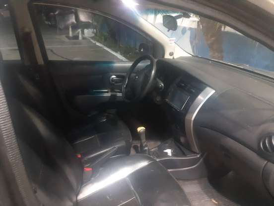NISSAN-LIVINA-1.6 16V FLEX 4P MANUAL NISSAN-LIVINA-2011