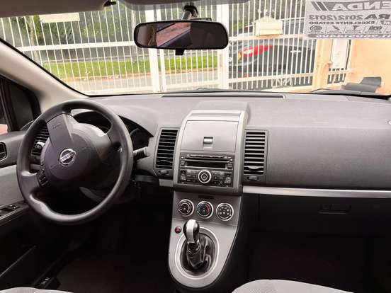 NISSAN-SENTRA-2012