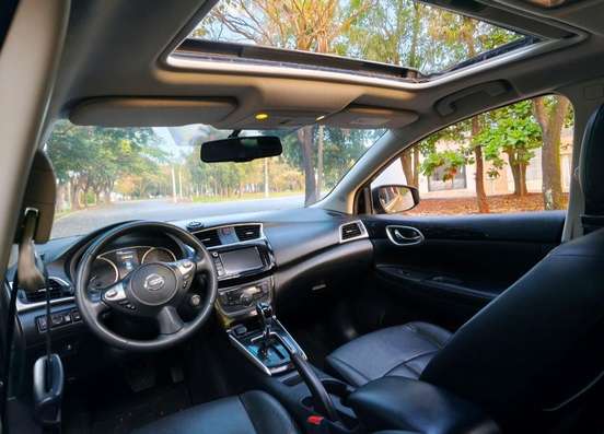 NISSAN-SENTRA-2019