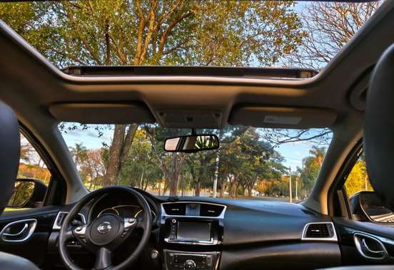 NISSAN-SENTRA-2019