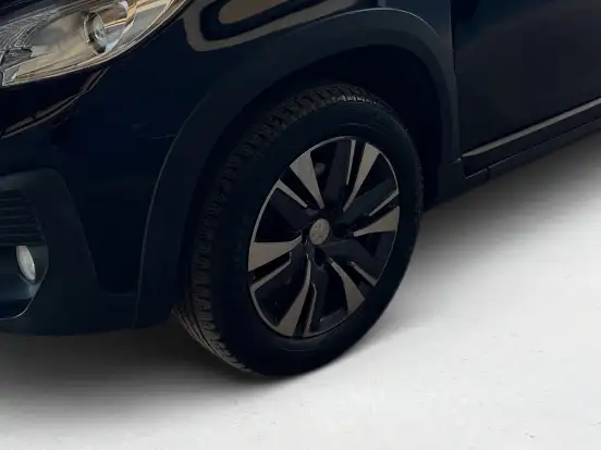 PEUGEOT-2008-2021