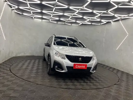 PEUGEOT-2008-2021