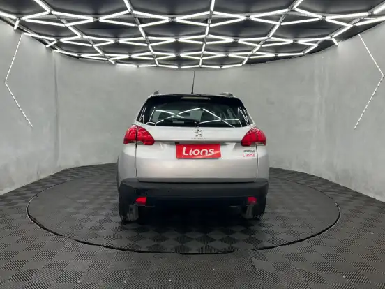 PEUGEOT-2008-2022