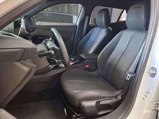 PEUGEOT-2008-2025