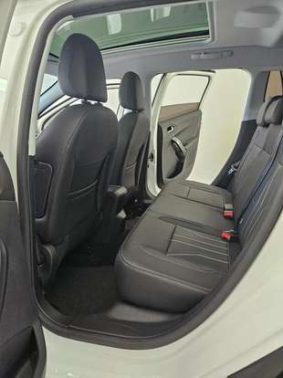 PEUGEOT-2008-2022