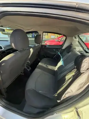 PEUGEOT-207-2012