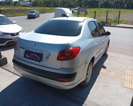 PEUGEOT-207-2009