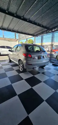 PEUGEOT-207-2012