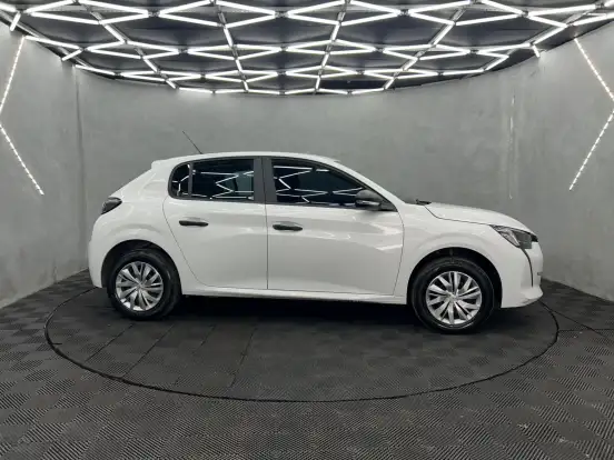 PEUGEOT-208-2023