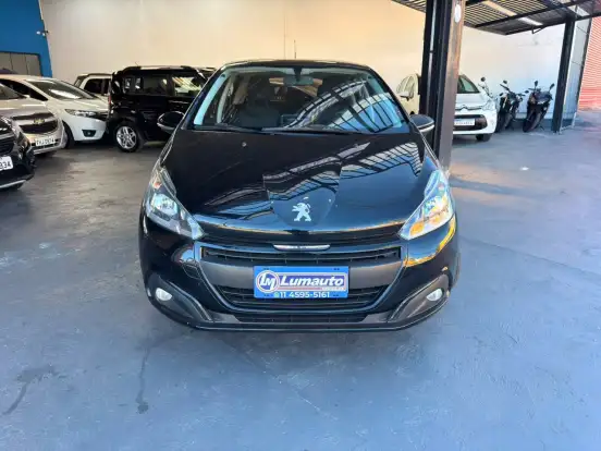 PEUGEOT-208-2019