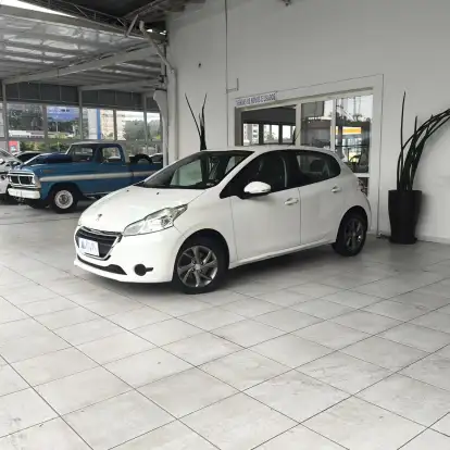 PEUGEOT-208-2014