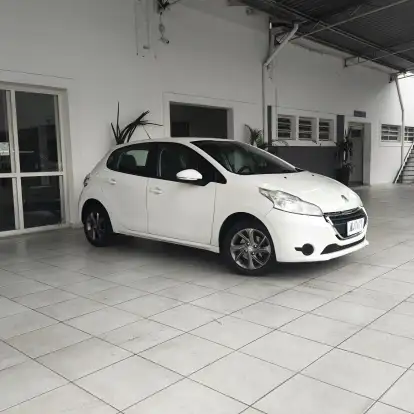 PEUGEOT-208-2014