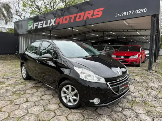 PEUGEOT-208-2015