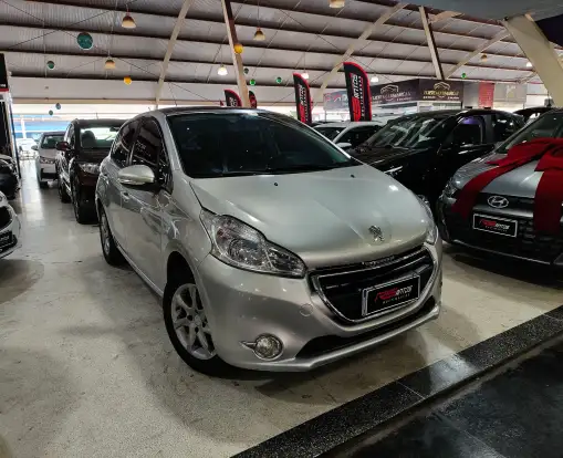 PEUGEOT-208-2014