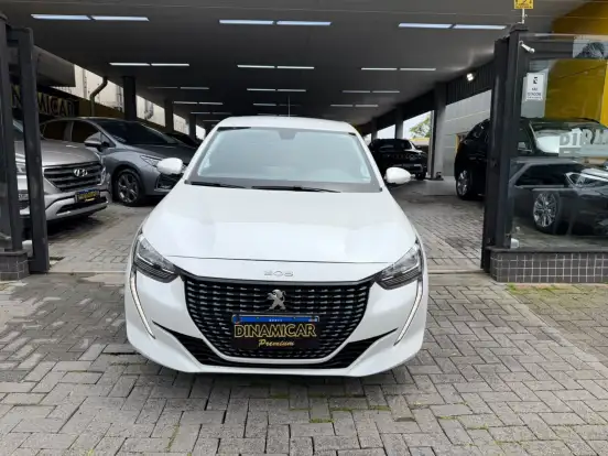 PEUGEOT-208-2022