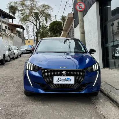 PEUGEOT-208-2020