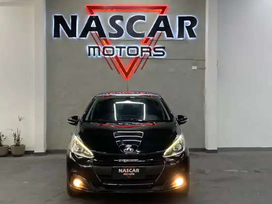 PEUGEOT-208-2019