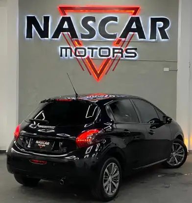PEUGEOT-208-2019