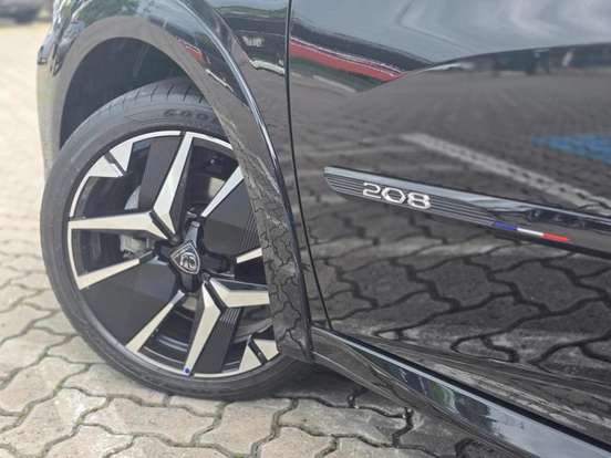 PEUGEOT-208-1.0 TURBO 200 FLEX GT CVT PEUGEOT-208-2024