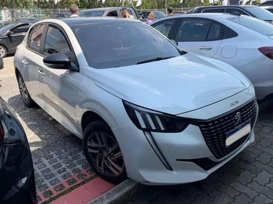 PEUGEOT-208-2022